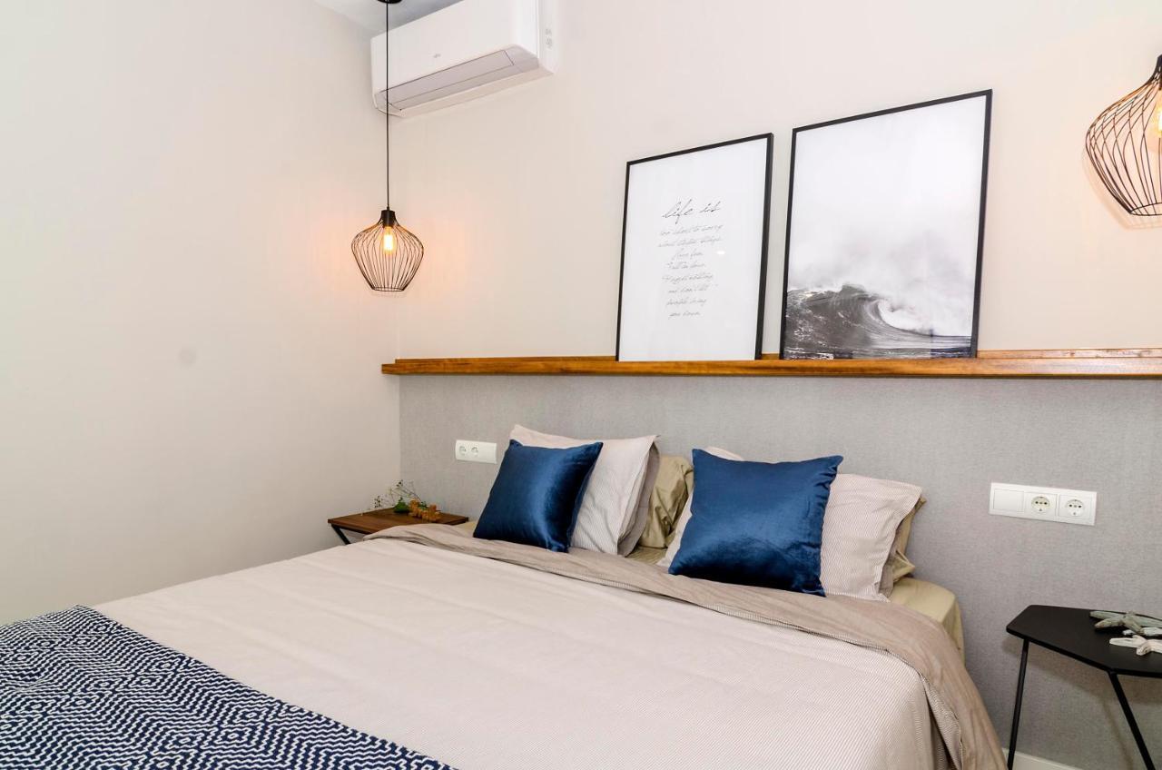 Sitges Spaces Deluxe Centre Apartment ภายนอก รูปภาพ