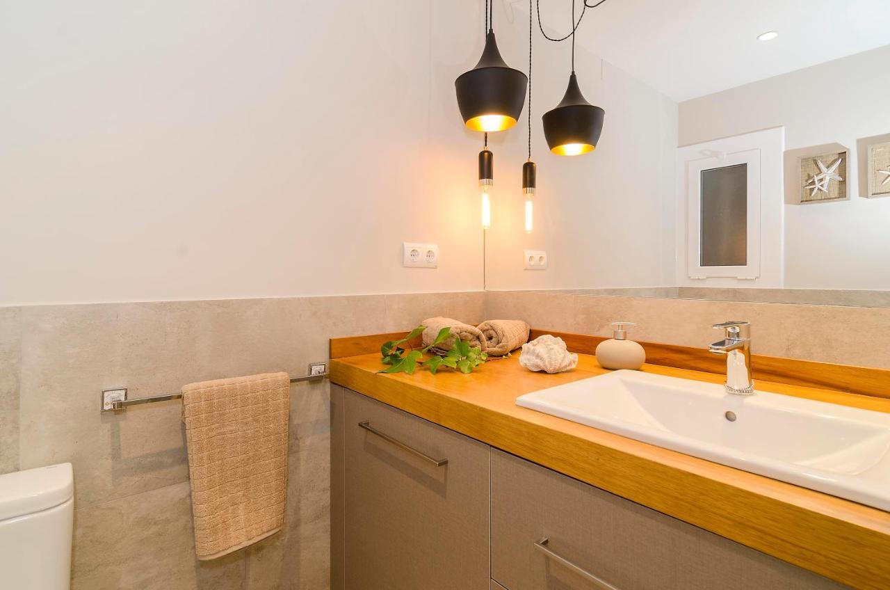 Sitges Spaces Deluxe Centre Apartment ภายนอก รูปภาพ